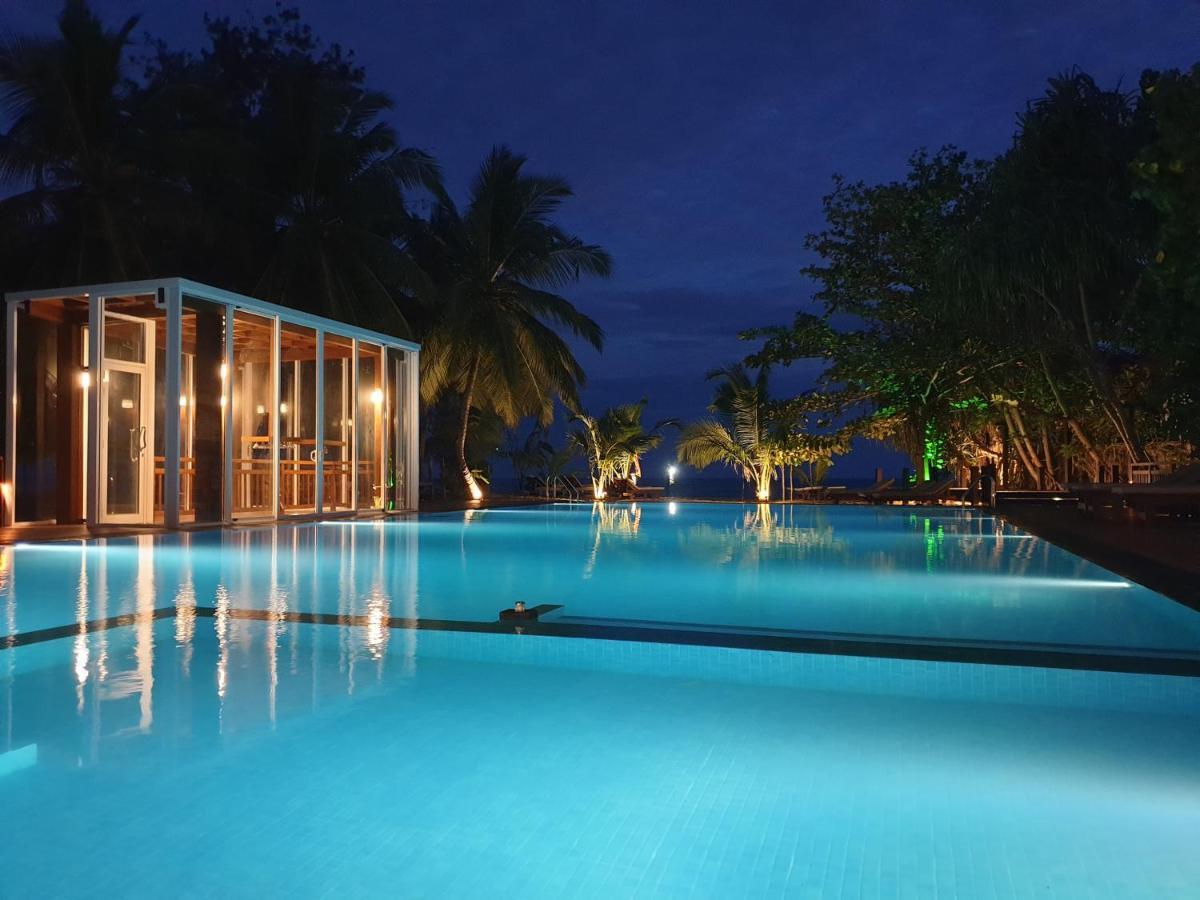 Marakolliya Beach Resort Tangalle Eksteriør bilde