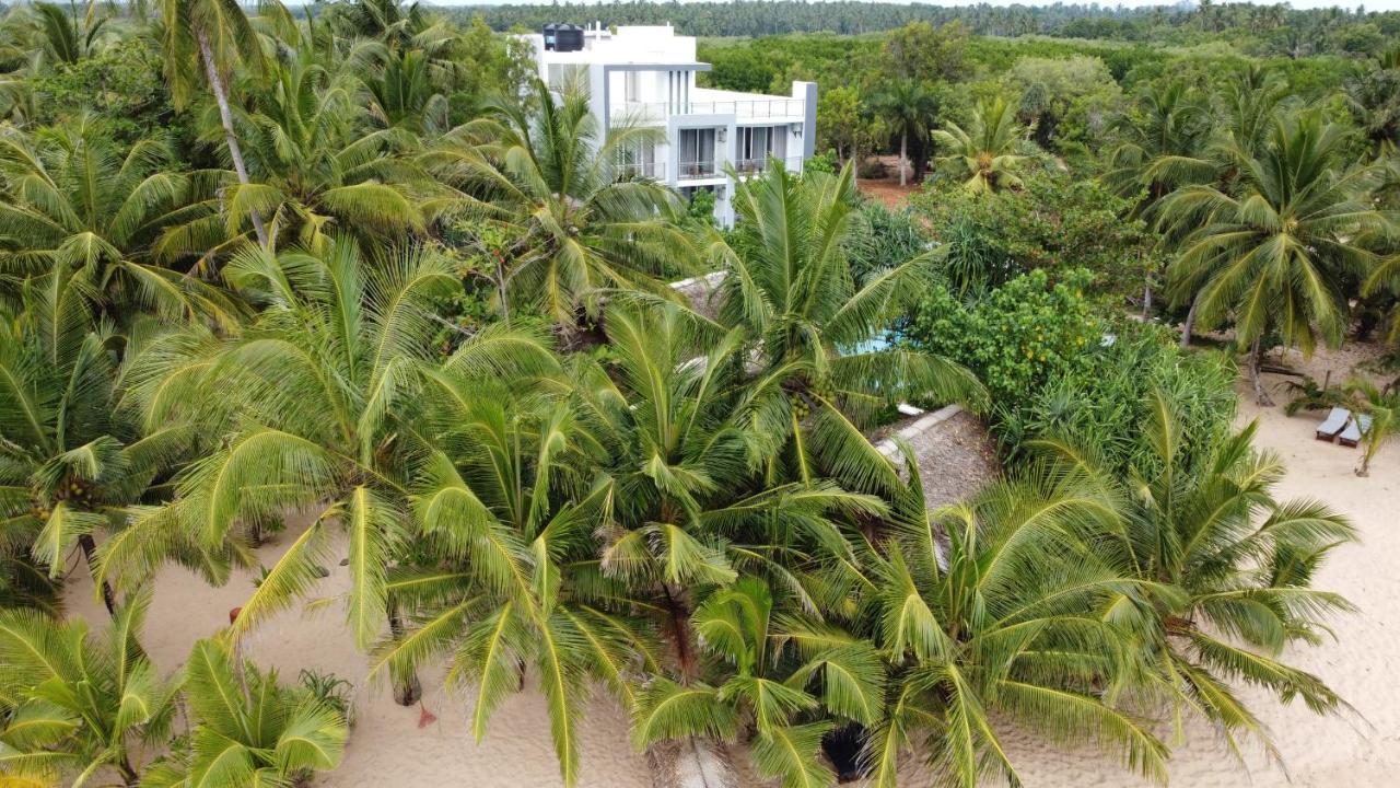 Marakolliya Beach Resort Tangalle Eksteriør bilde