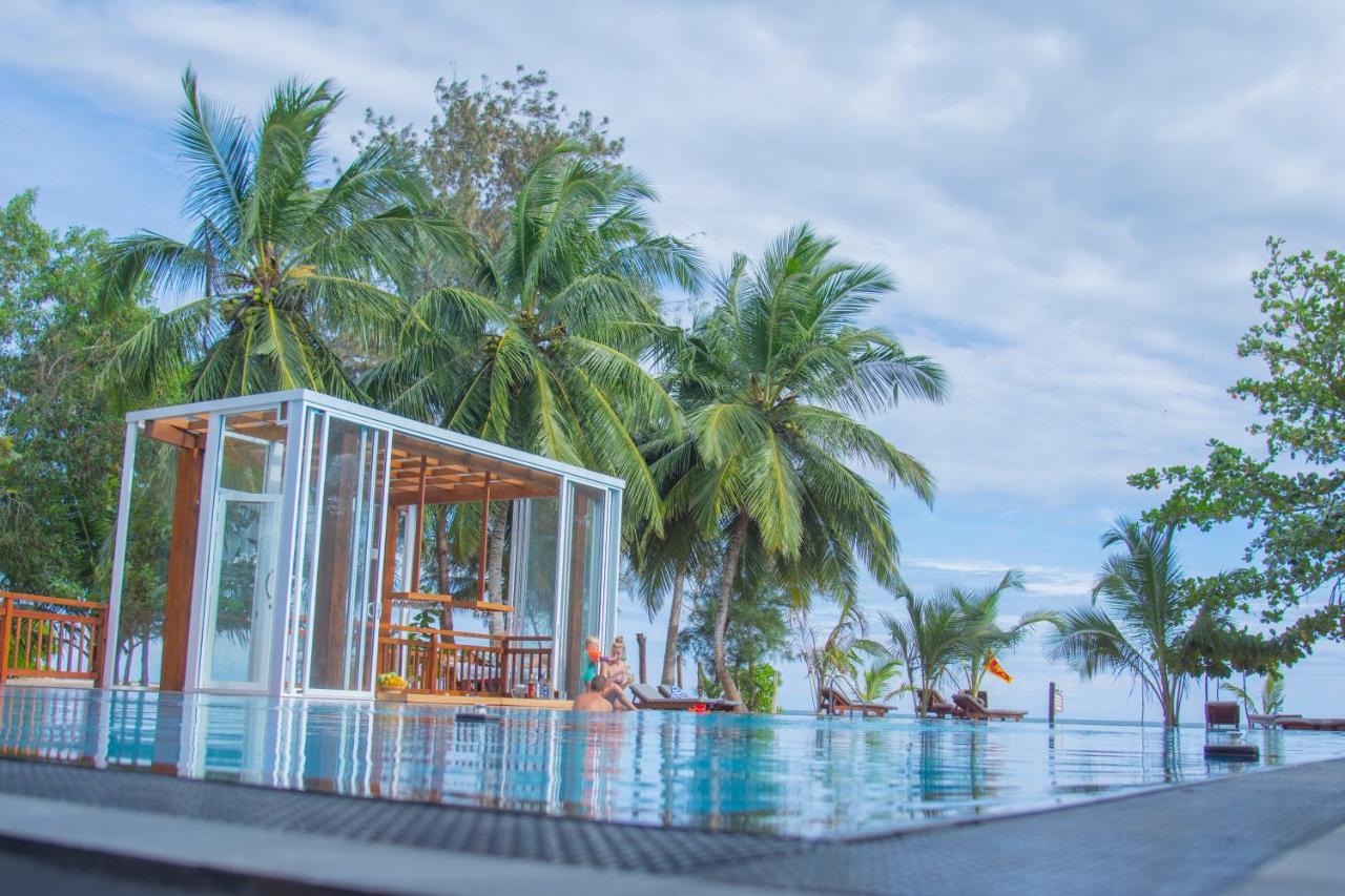 Marakolliya Beach Resort Tangalle Eksteriør bilde
