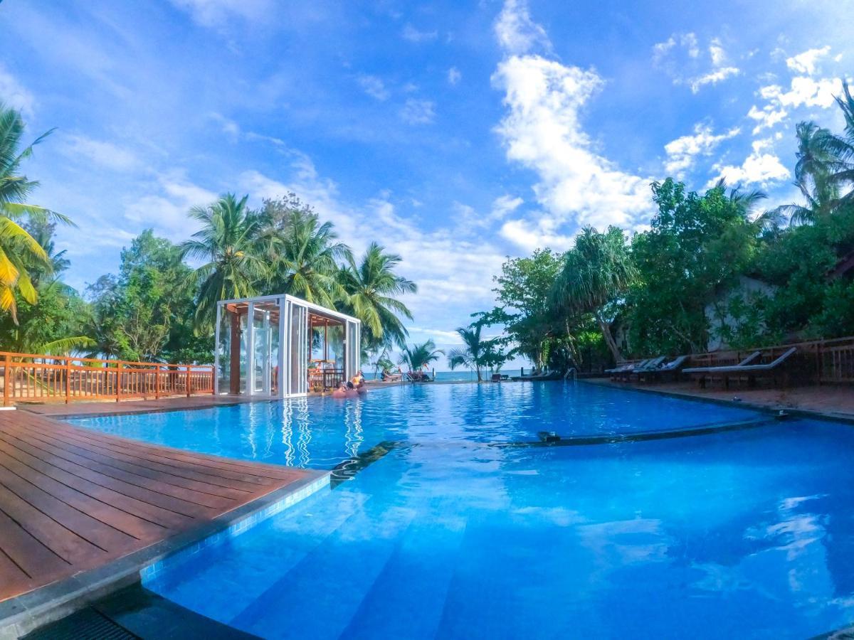 Marakolliya Beach Resort Tangalle Eksteriør bilde