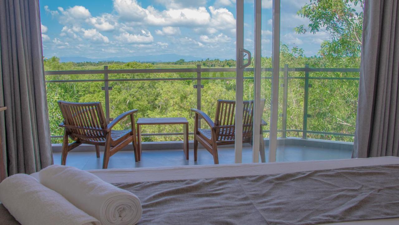 Marakolliya Beach Resort Tangalle Eksteriør bilde